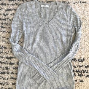 Vince Long Sleeve Ribbed Shirt Small in Gray